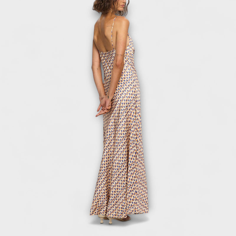 Tove - Elegante vestido maxi con estampado geométrico
