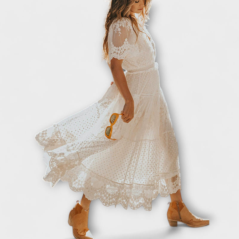 Vestido Midi Lacey con escote en V y mangas cortas
