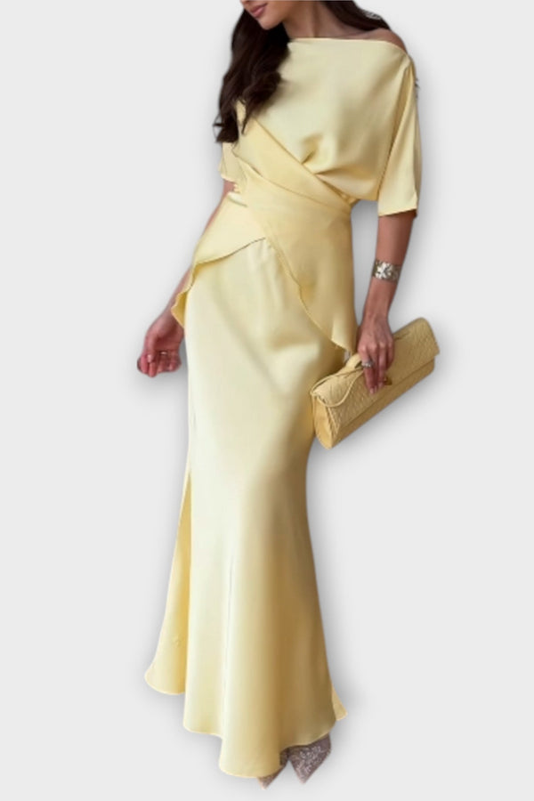 Finja - Top Off-Shoulder con Frente de Nudo y Conjunto de Falda