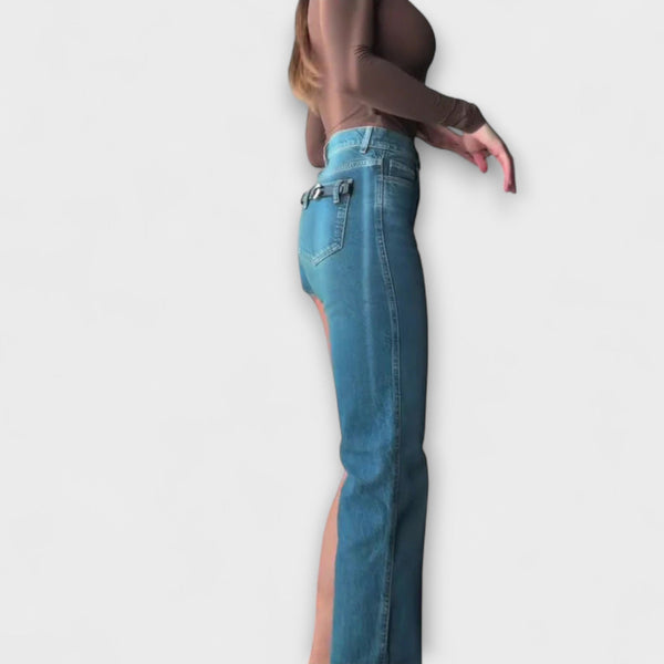 Astra - Pantalones cortos de denim asimétricos y a la moda con un tirante