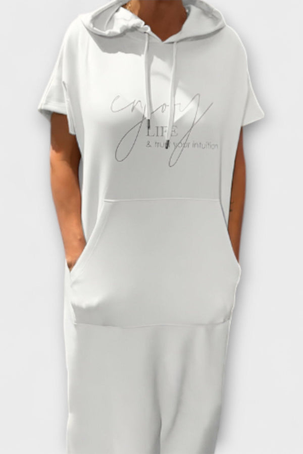 Daisy - Vestido con Capucha Relajante