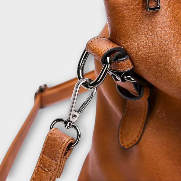 Lora. – Elegante bolsa de hombro