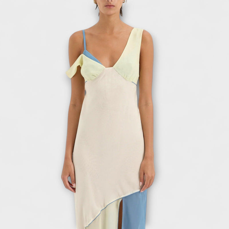 Alora - Vestido Midi Thames con Detalle de Corte