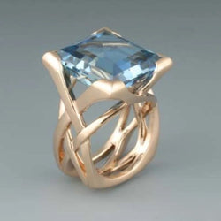 Anillo de Rosa Clásico