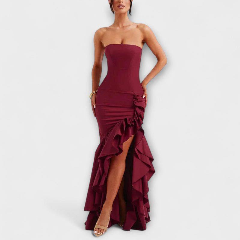 Zuri - Vestido Maxivestido Ajustado con Hombros Descubiertos y Dobladillo Asimétrico