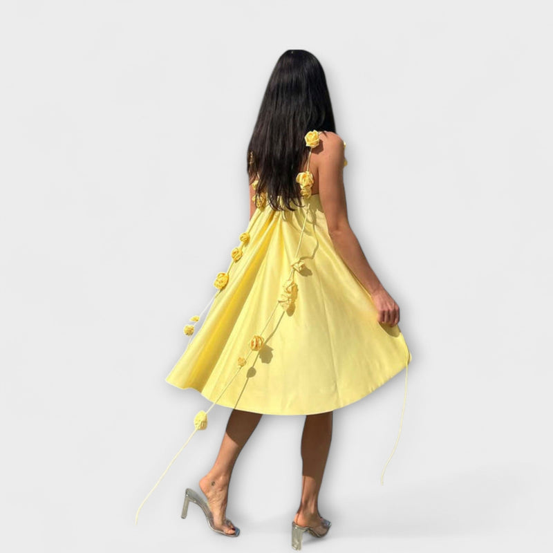 Jordan - Elegante vestido mini sin mangas con estampado floral