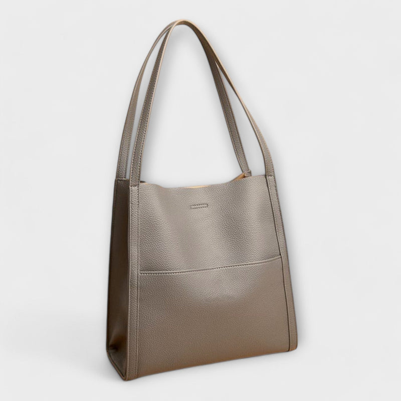 Bolsa de cuero hecha a mano