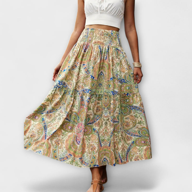 Falda fluida con estampado