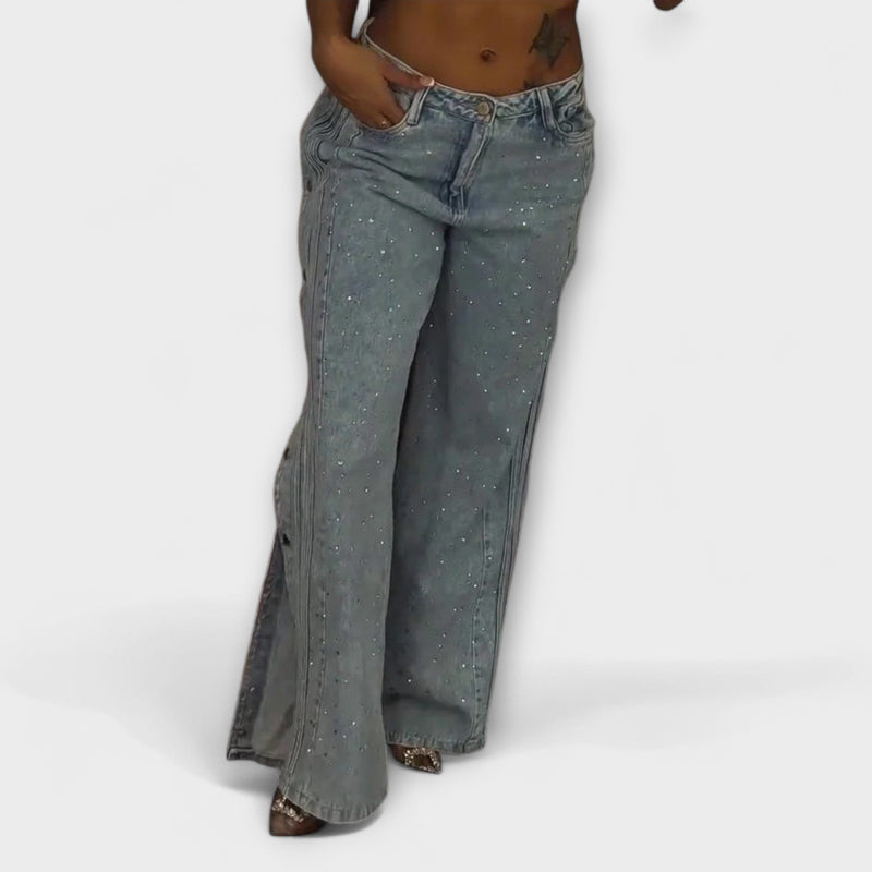 Nola - Jeans de tiro alto adornados con strass y botones laterales