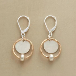 Pendientes vintage de perlas con chapado en oro y plata