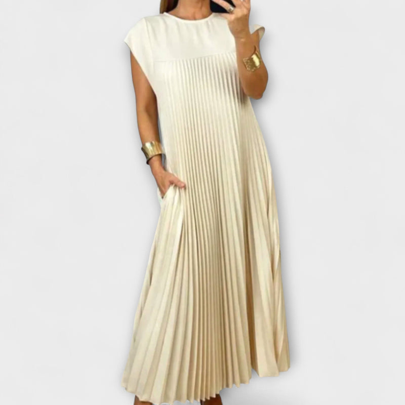 Zairelle – Elegante vestido plisado