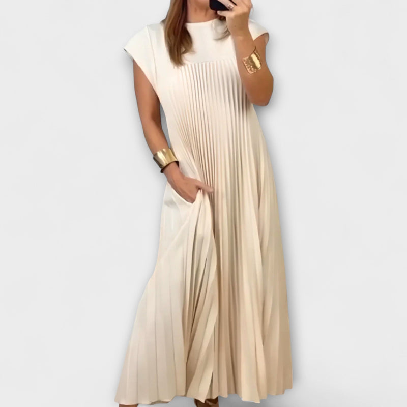 Zairelle – Elegante vestido plisado