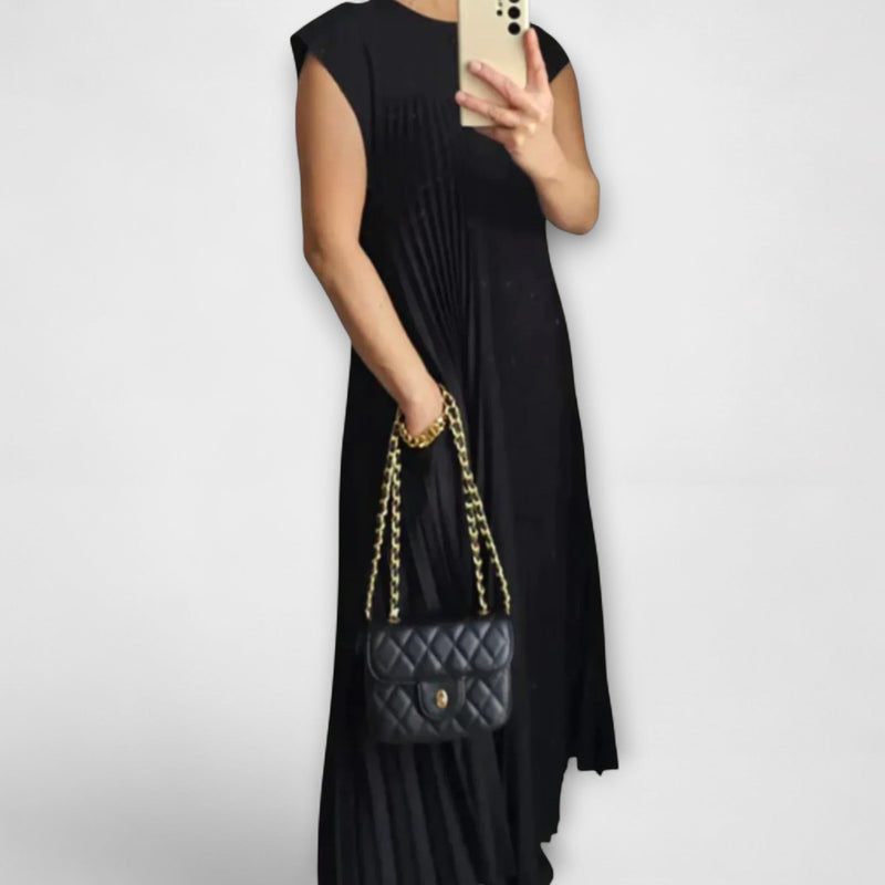 Zairelle – Elegante vestido plisado