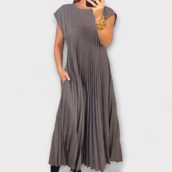 Zairelle – Elegante vestido plisado