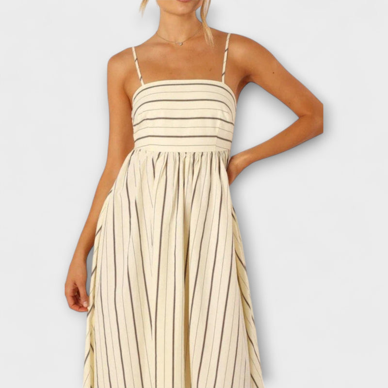 Svea - Maxi vestido en Bare Bloom
