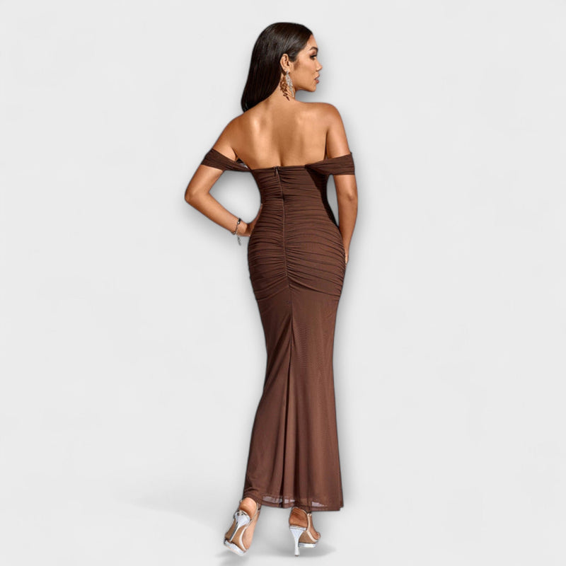 Ione - Vestido Bodycon con Hombros Descubiertos