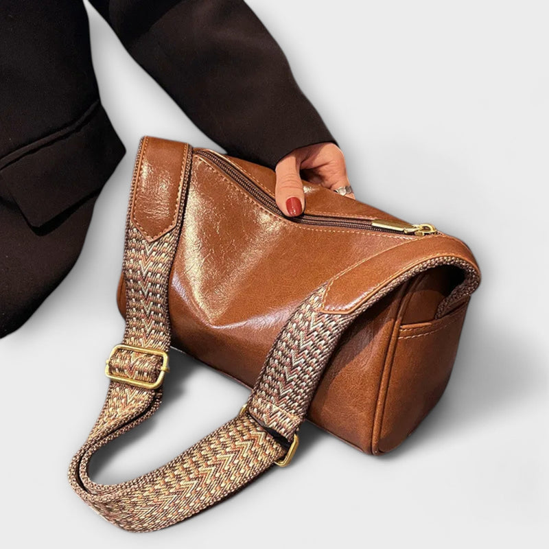 Lora. - Bolso de hombro vintage