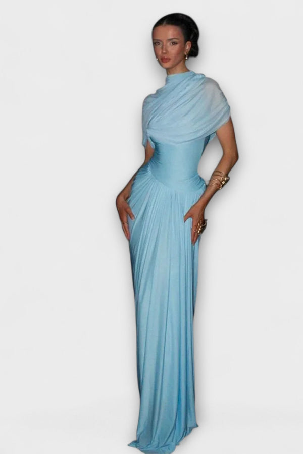 Vestido largo con cuello alto