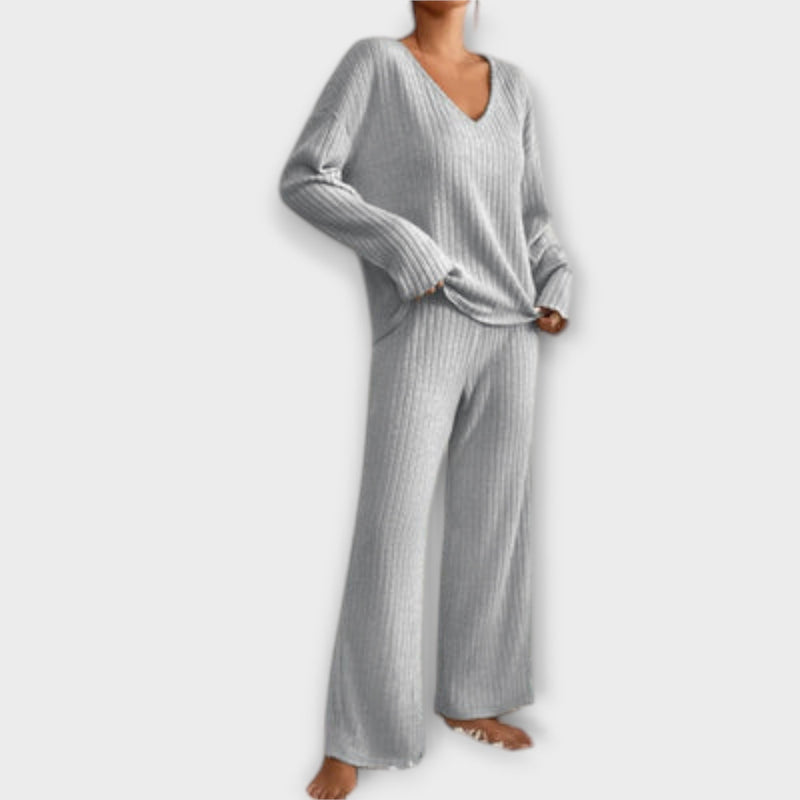 Kathy - Conjunto de Dos Piezas Acogedor
