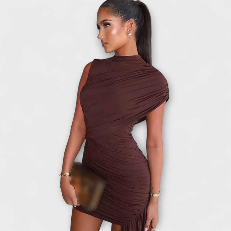 Vestido largo con cuello alto
