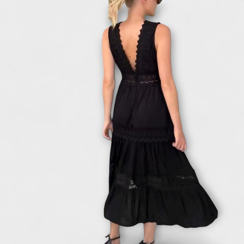 Aurélie - Elegante vestido de encaje con escote en V