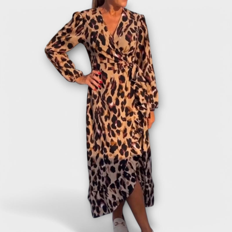 Vestido casual con estampado de leopardo y escote en V