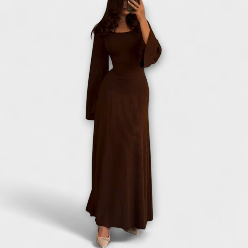 Jocelyn - Elegante vestido de punto con detalle en la cintura