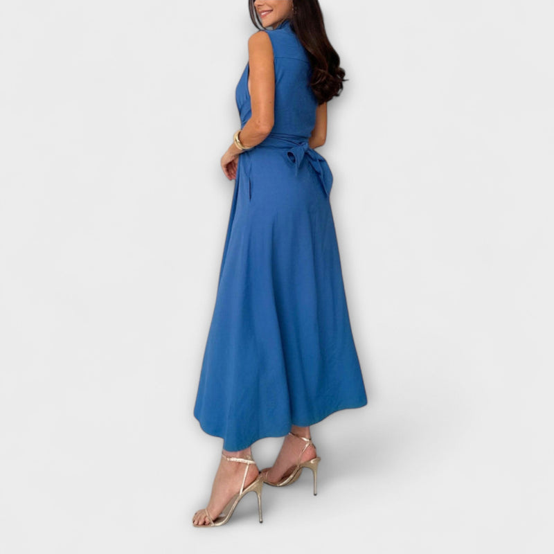 Mira - Vestido midi de una sola fila con detalle de lazo