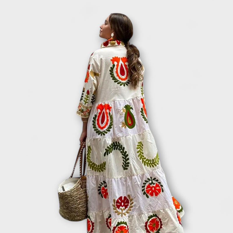 Diona - Elegante vestido de flores