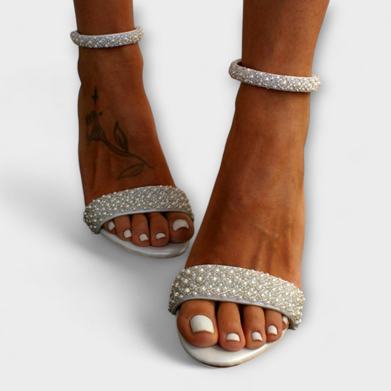 Mirella - Elegantes sandalias de novia con delicadas tiras