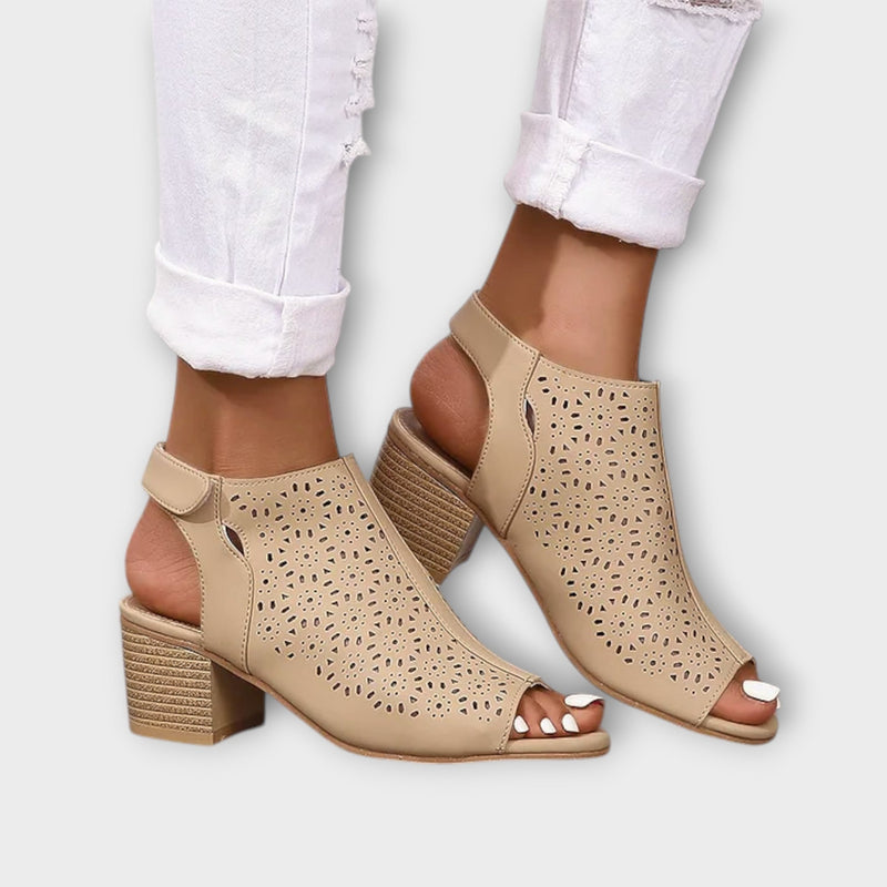 Brenda - Tacones Anchos en Color Sólido