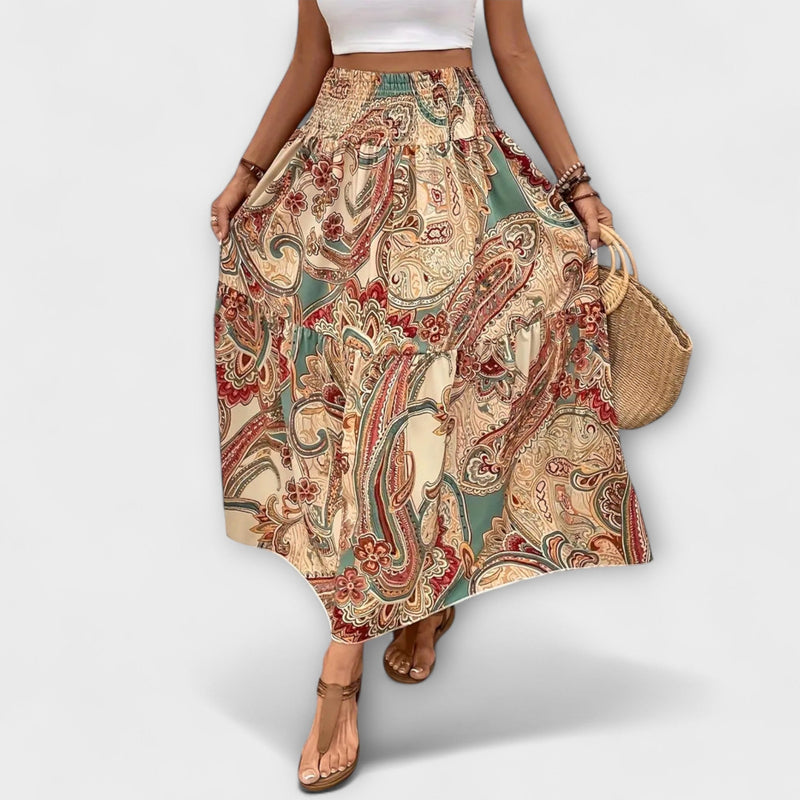 Falda fluida con estampado