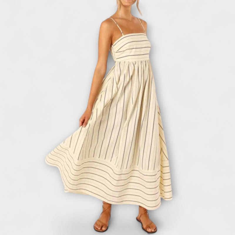 Svea - Maxi vestido en Bare Bloom